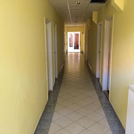Fenyves Panzio Bed & Breakfast Siofok Luaran gambar