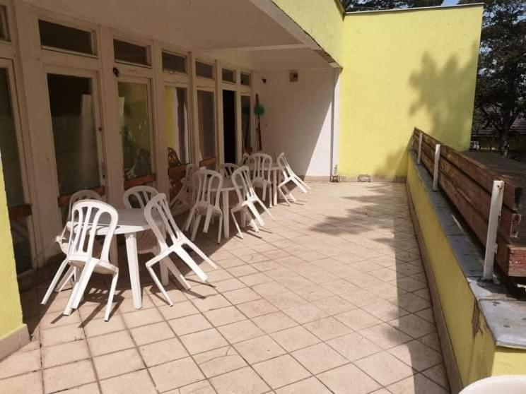 Fenyves Panzio Bed & Breakfast Siofok Luaran gambar